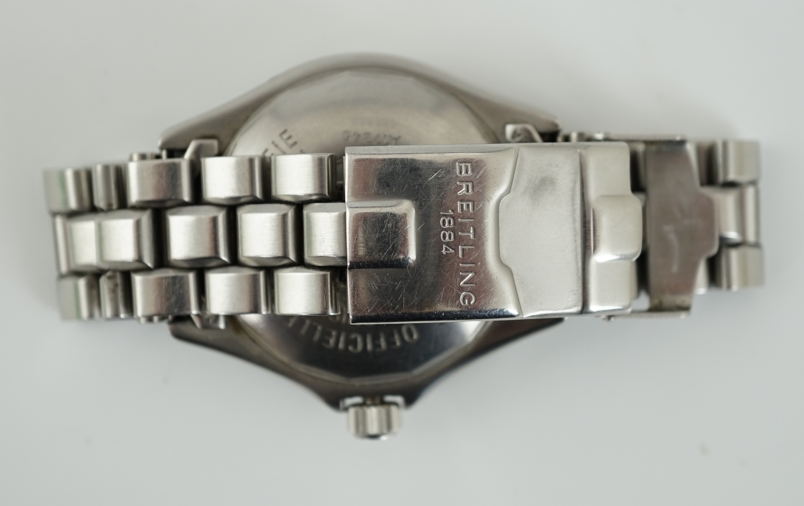 A gentleman's stainless steel Breitling Super Ocean Professional Automatic wrist watch